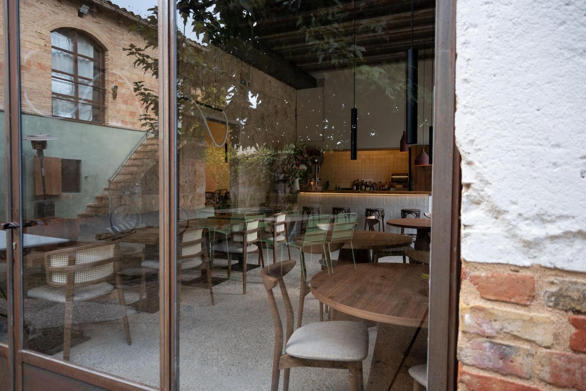 Flora Bed & Breakfast Banyoles Eksteriør bilde
